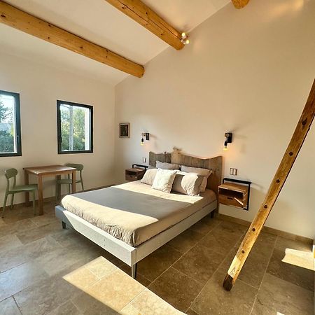 Mas Campau Bed and Breakfast Fontvieille Eksteriør billede