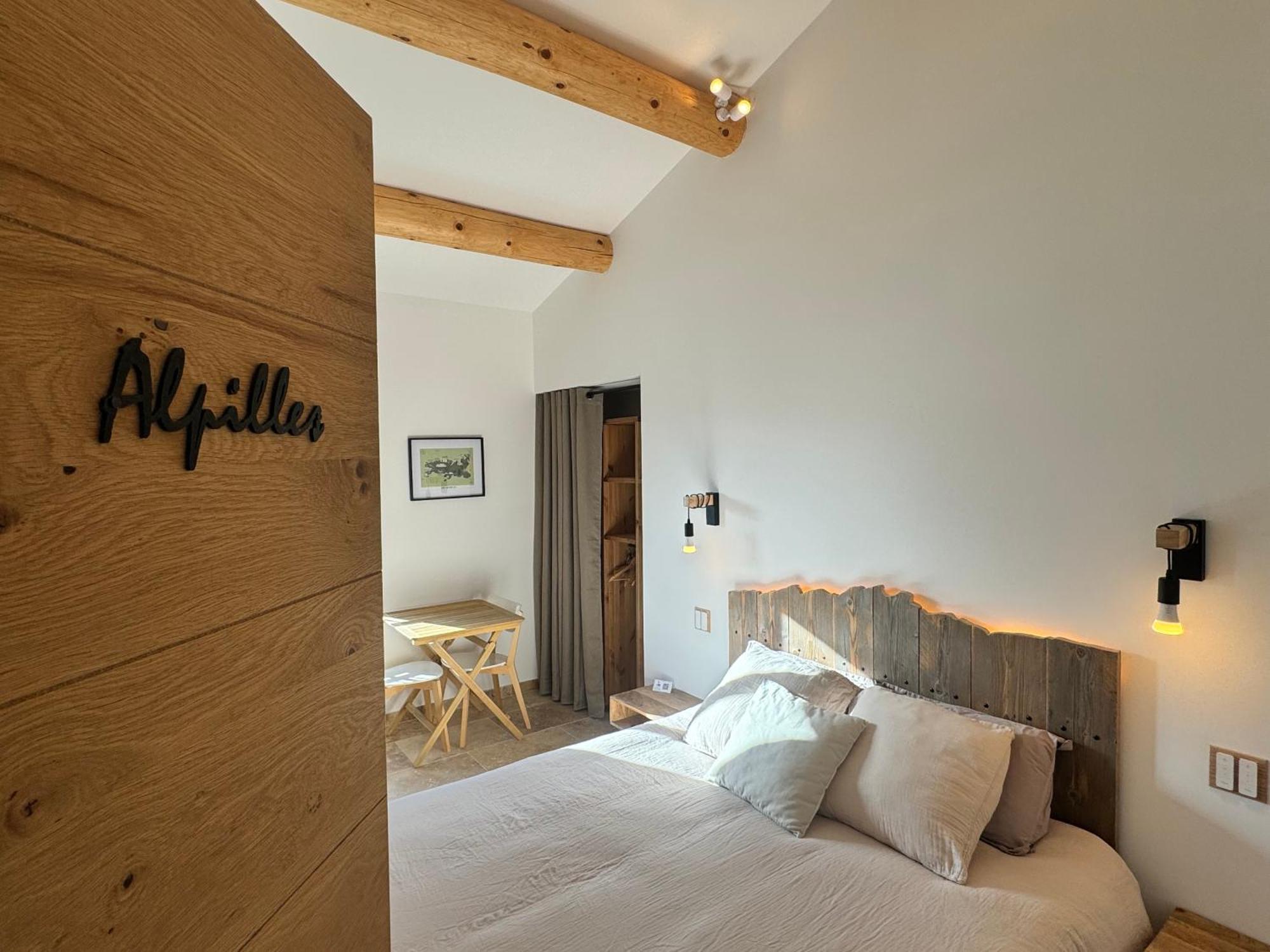 Mas Campau Bed and Breakfast Fontvieille Eksteriør billede