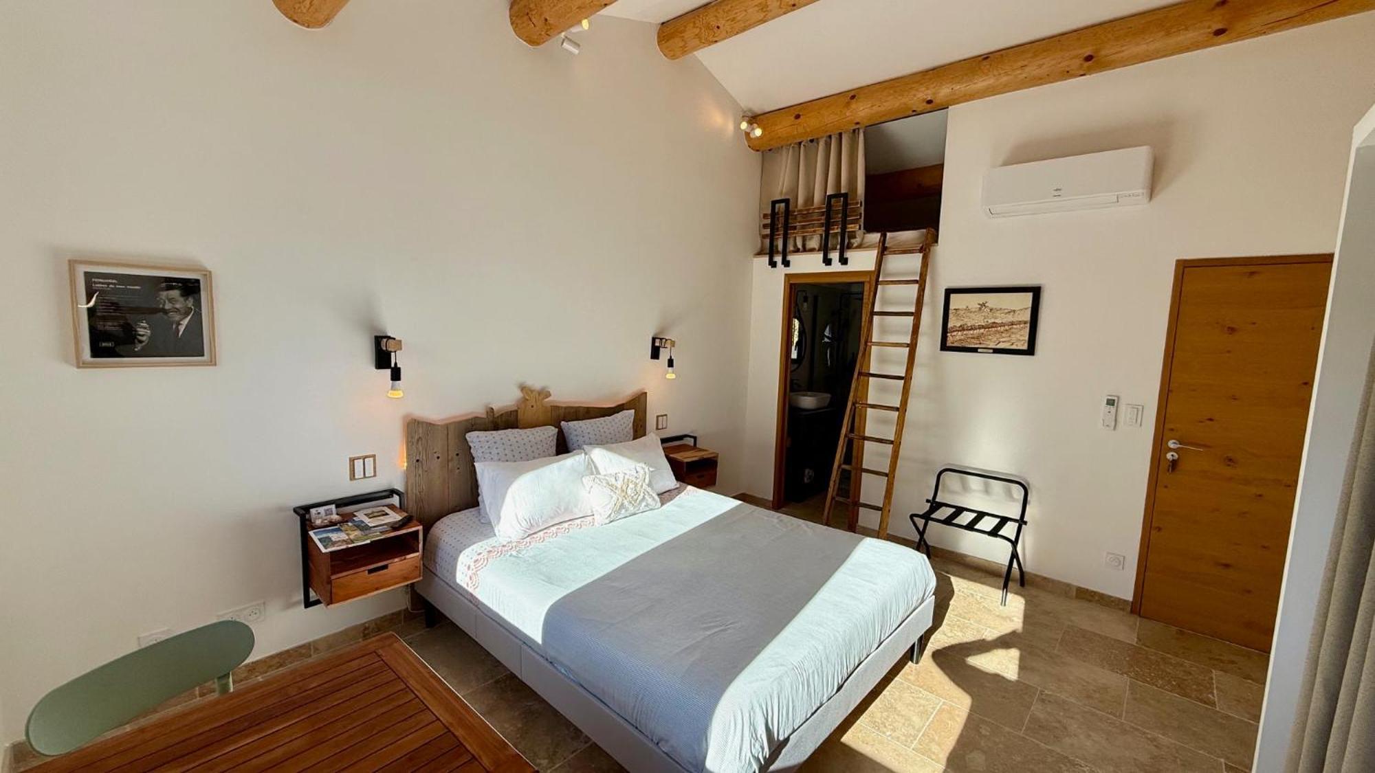 Mas Campau Bed and Breakfast Fontvieille Eksteriør billede
