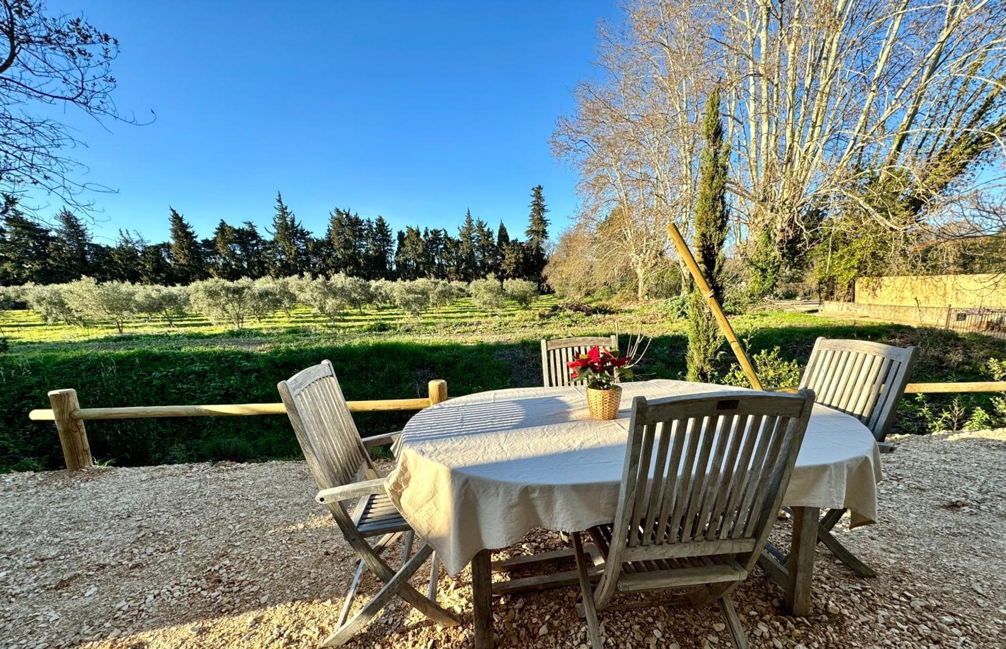 Mas Campau Bed and Breakfast Fontvieille Eksteriør billede